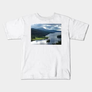 Queens View, Scotland Kids T-Shirt